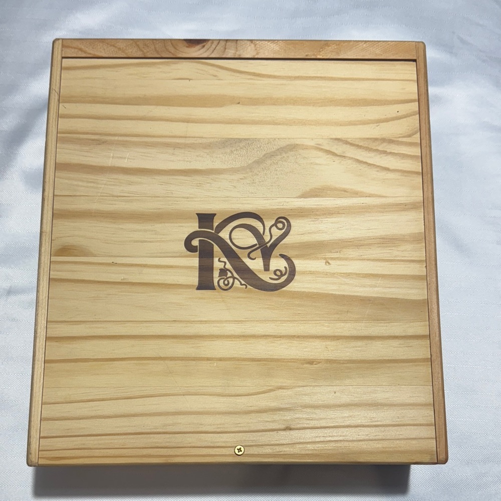 Keever Vineyards wooden wine box #winebox